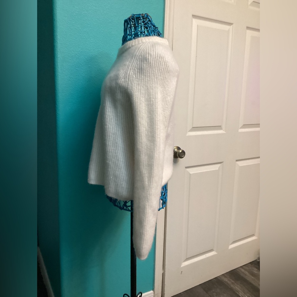 Mongolian Cashmere Crewneck Sweater - Picture 3 of 6